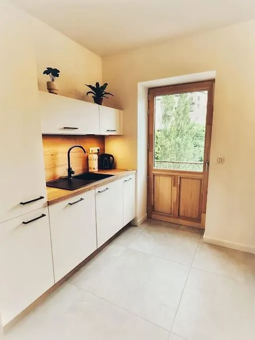 Appartement Cocon Suspendu à Pont-en-Royans France
